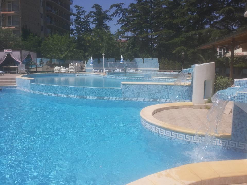 Hotel Yantra サニービーチ エクステリア 写真